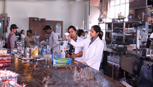 The&nbsp;Science Laboratory:&nbsp;provides hands-on learning opportunities in biology, chemistry, and&nbsp;physics.
